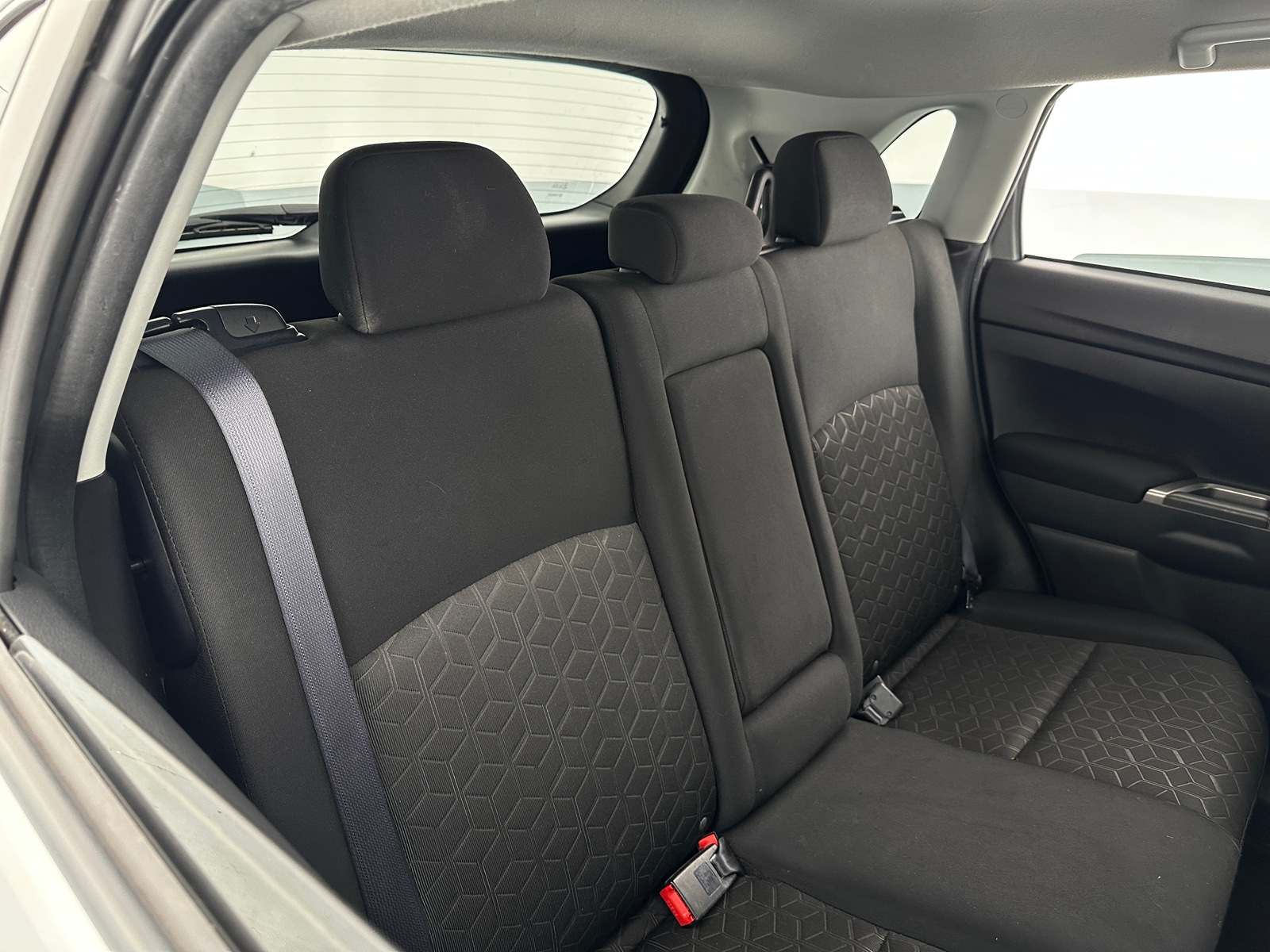 Thumbnail: 2021 Mitsubishi Outlander Sport - 6