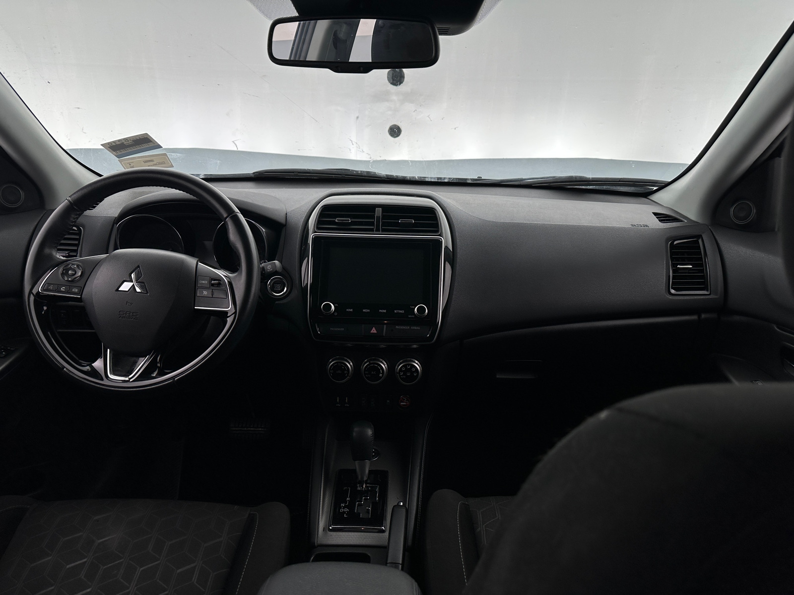 Thumbnail: 2021 Mitsubishi Outlander Sport - 3