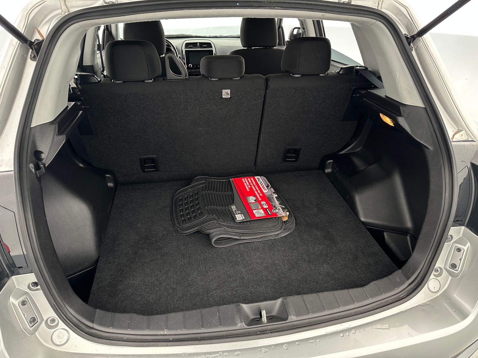 Thumbnail: 2021 Mitsubishi Outlander Sport - 7