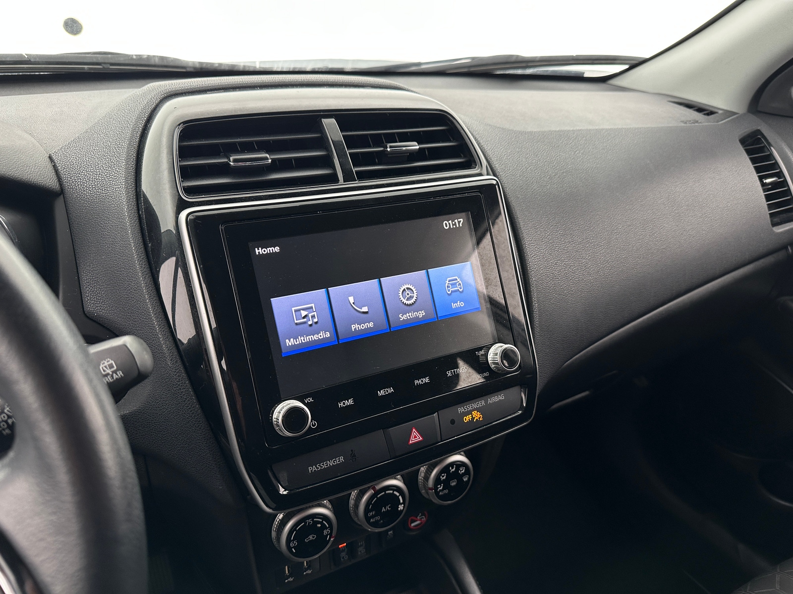 Thumbnail: 2021 Mitsubishi Outlander Sport - 4