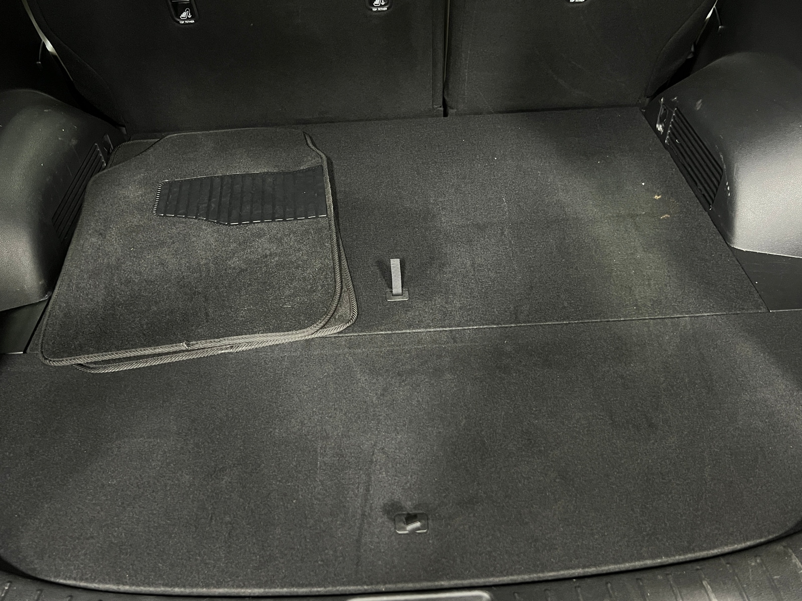 Thumbnail: 2023 Hyundai Santa Fe - 6