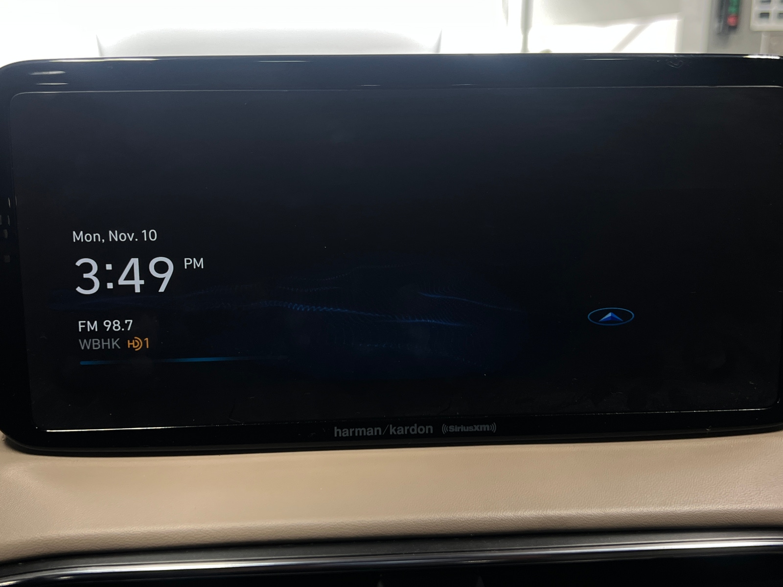 Thumbnail: 2023 Hyundai Santa Fe - 3