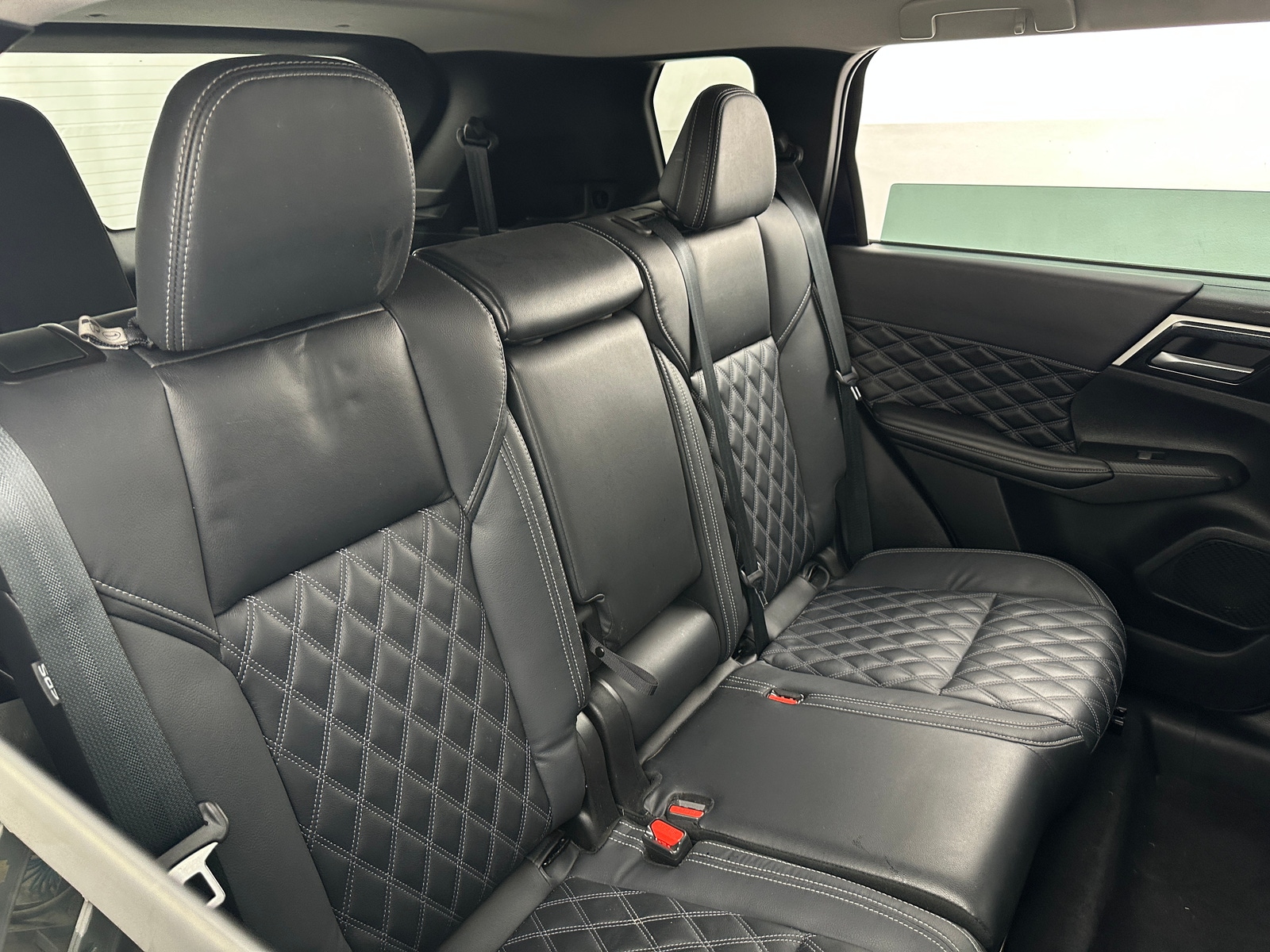 Thumbnail: 2022 Mitsubishi Outlander - 5