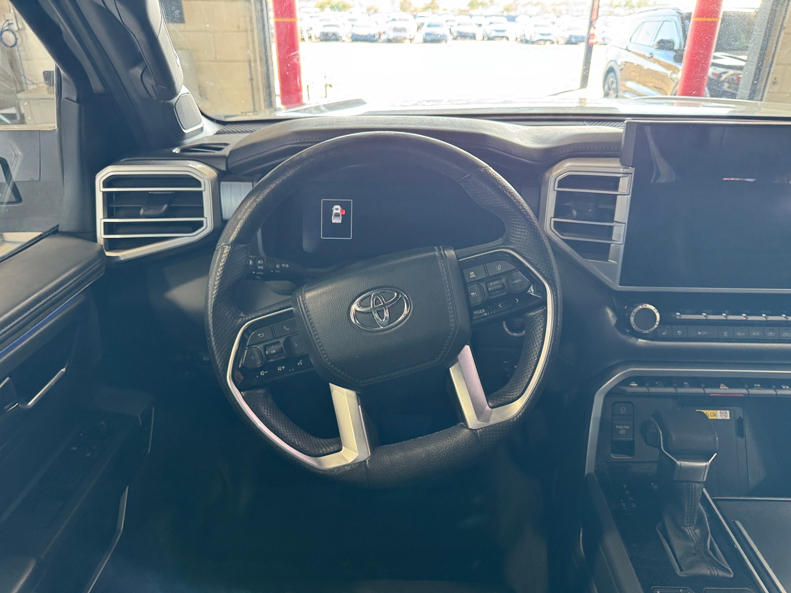 Thumbnail: 2022 Toyota Tundra - 4