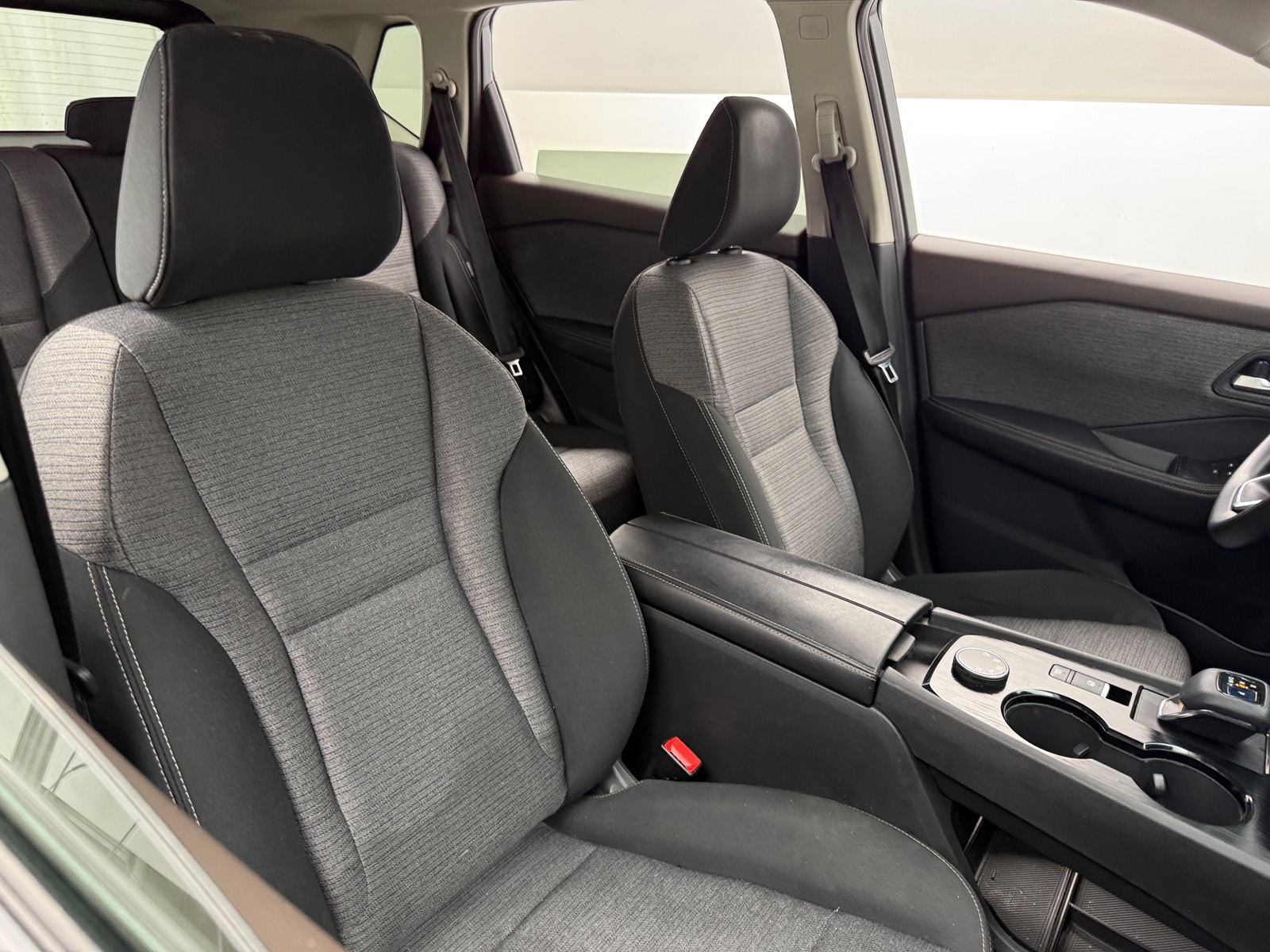 Thumbnail: 2021 Nissan Rogue - 2