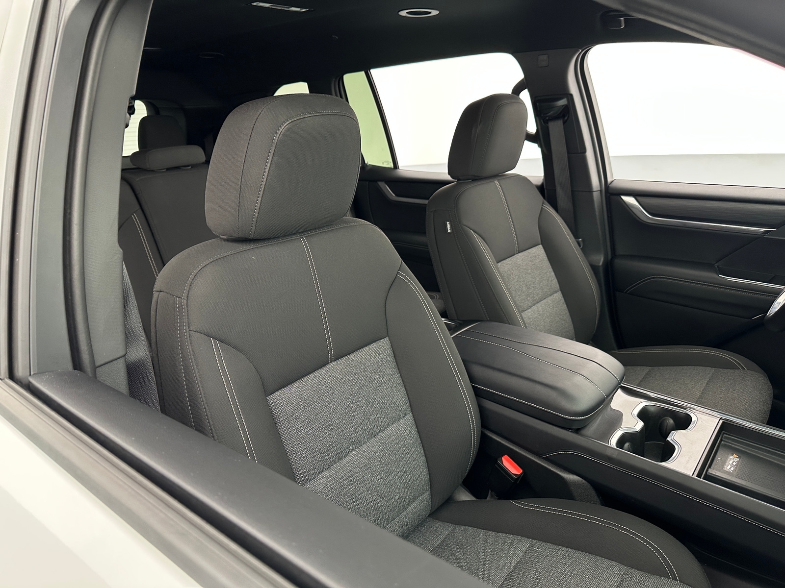 Thumbnail: 2025 GMC Acadia - 2