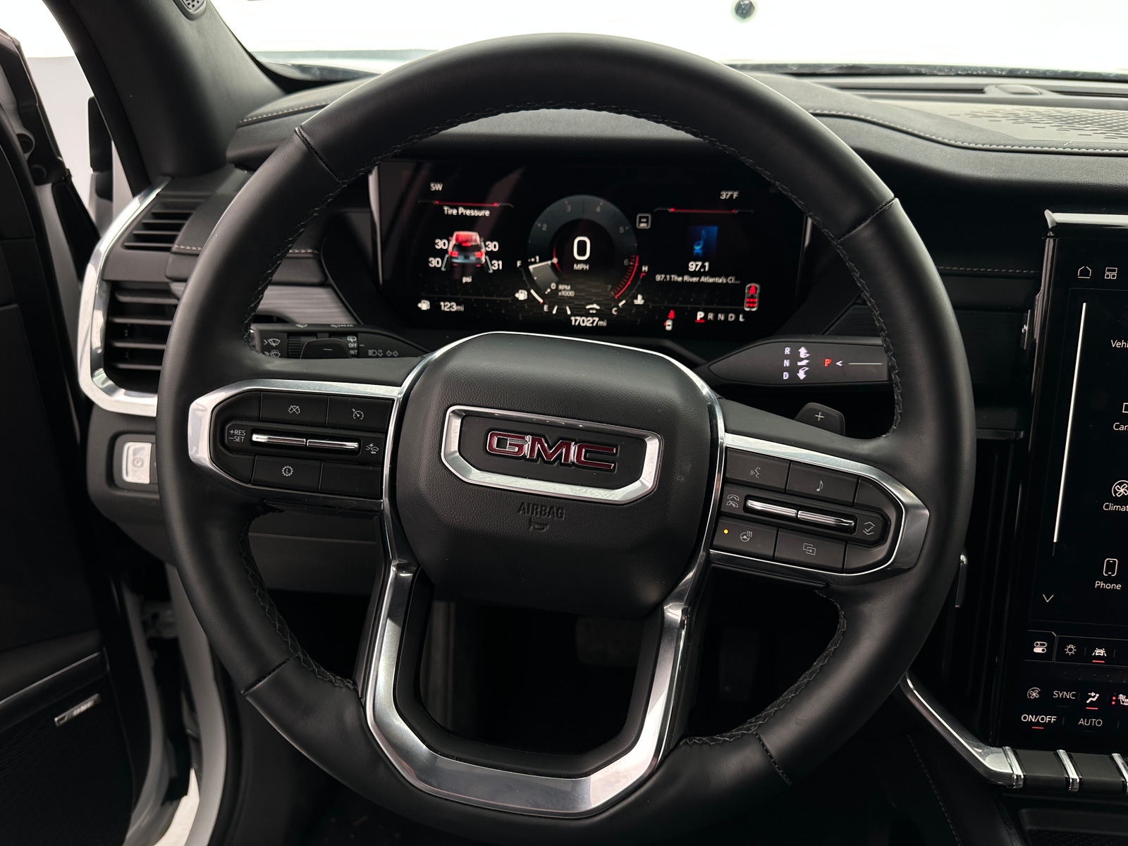 Thumbnail: 2025 GMC Acadia - 5