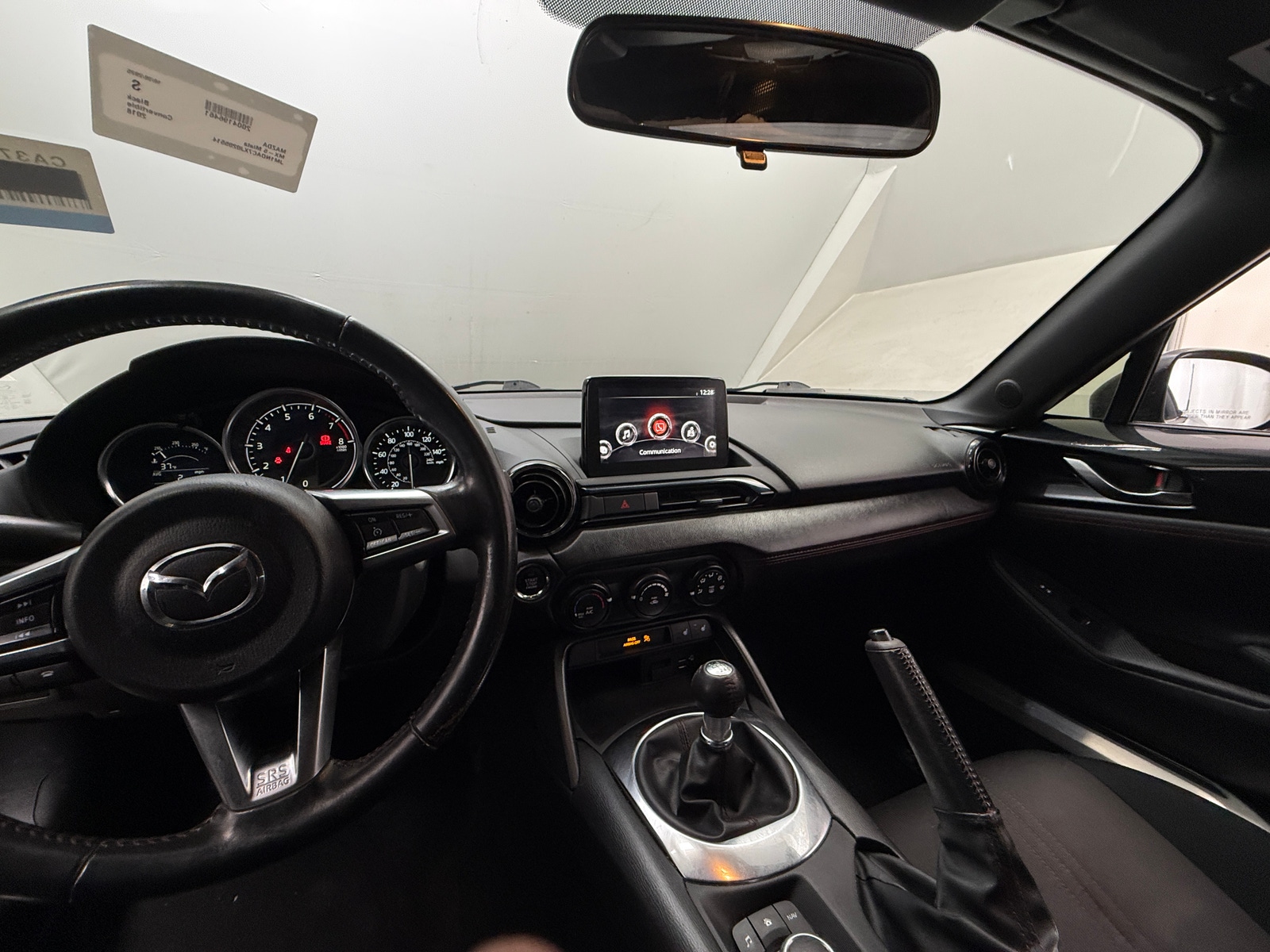 Thumbnail: 2018 Mazda MX-5 Miata - 3