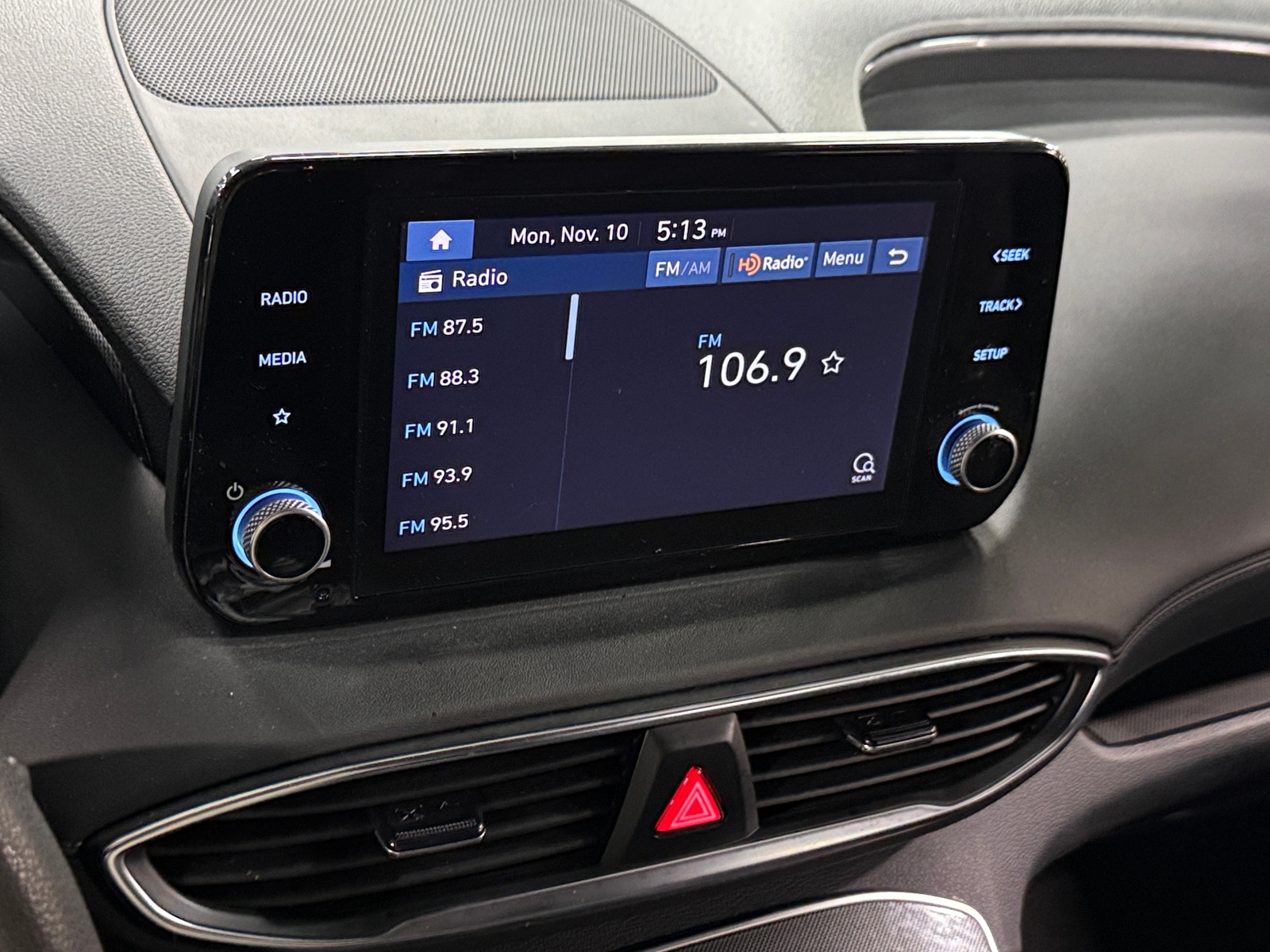 Thumbnail: 2023 Hyundai Santa Fe - 4