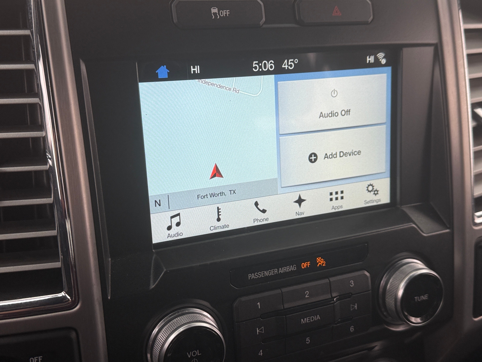 Thumbnail: 2016 Ford Econoline - 3