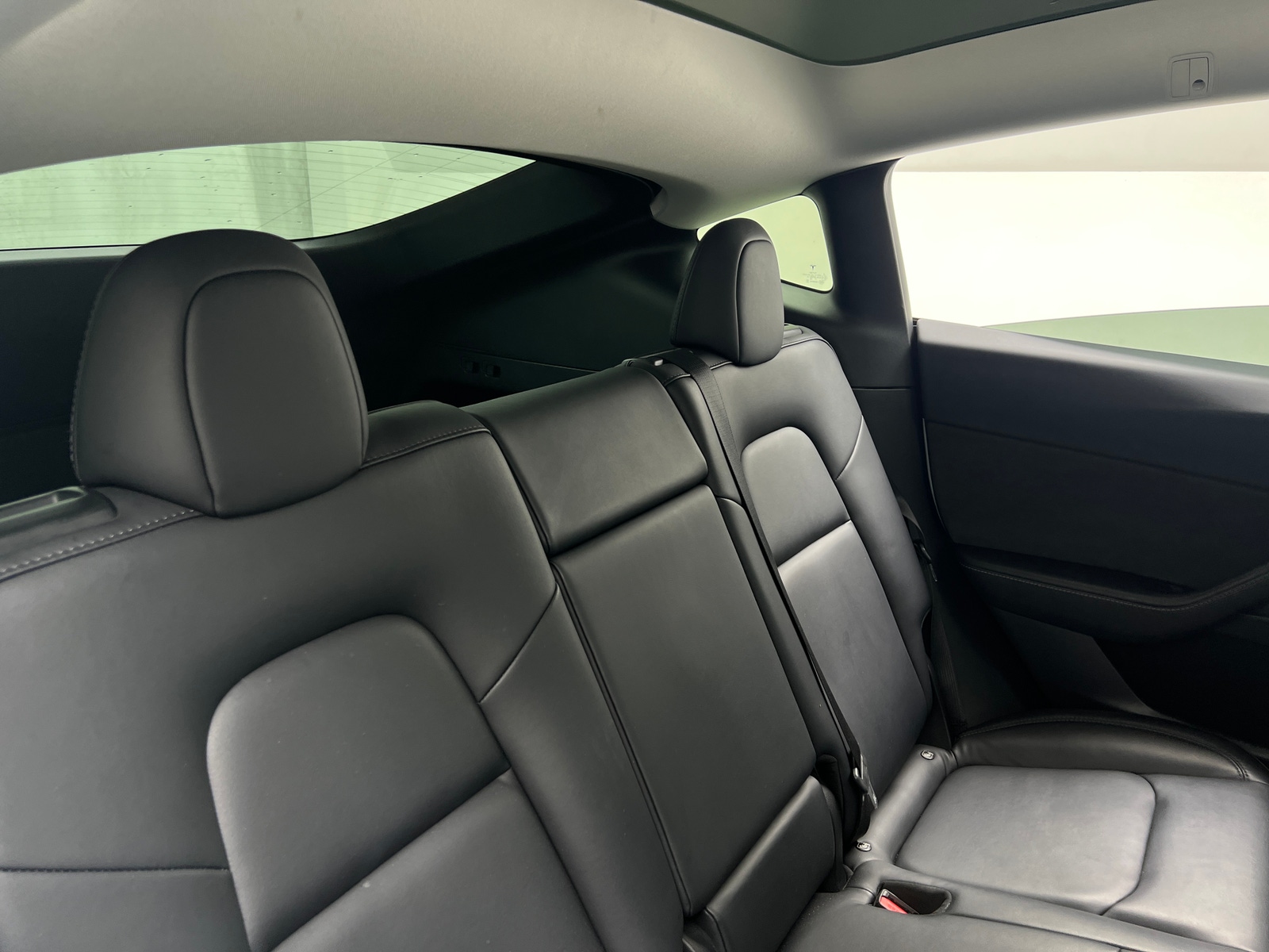 Thumbnail: 2022 Tesla Model Y - 5