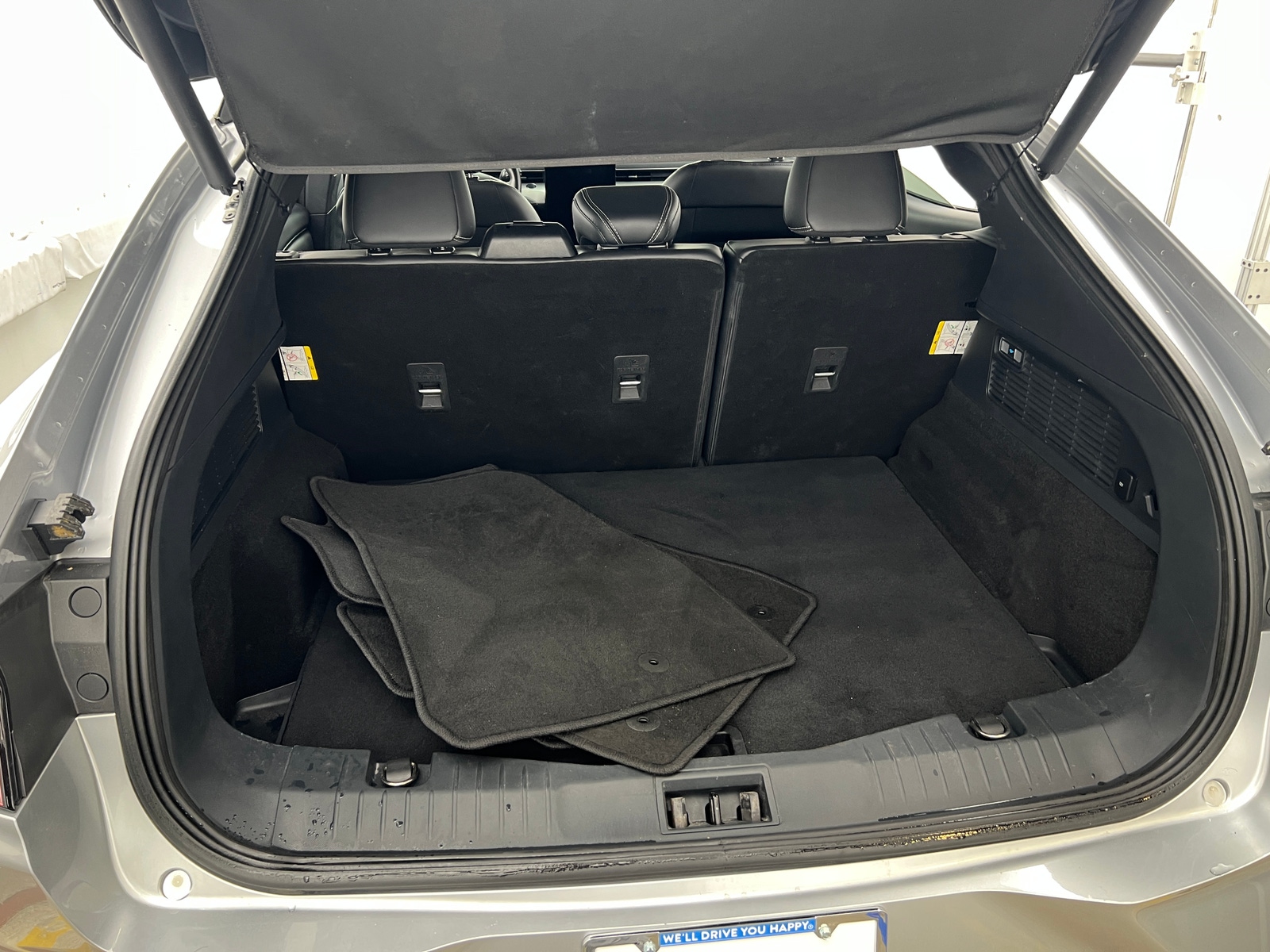 Thumbnail: 2021 Ford Mustang Mach-E - 6