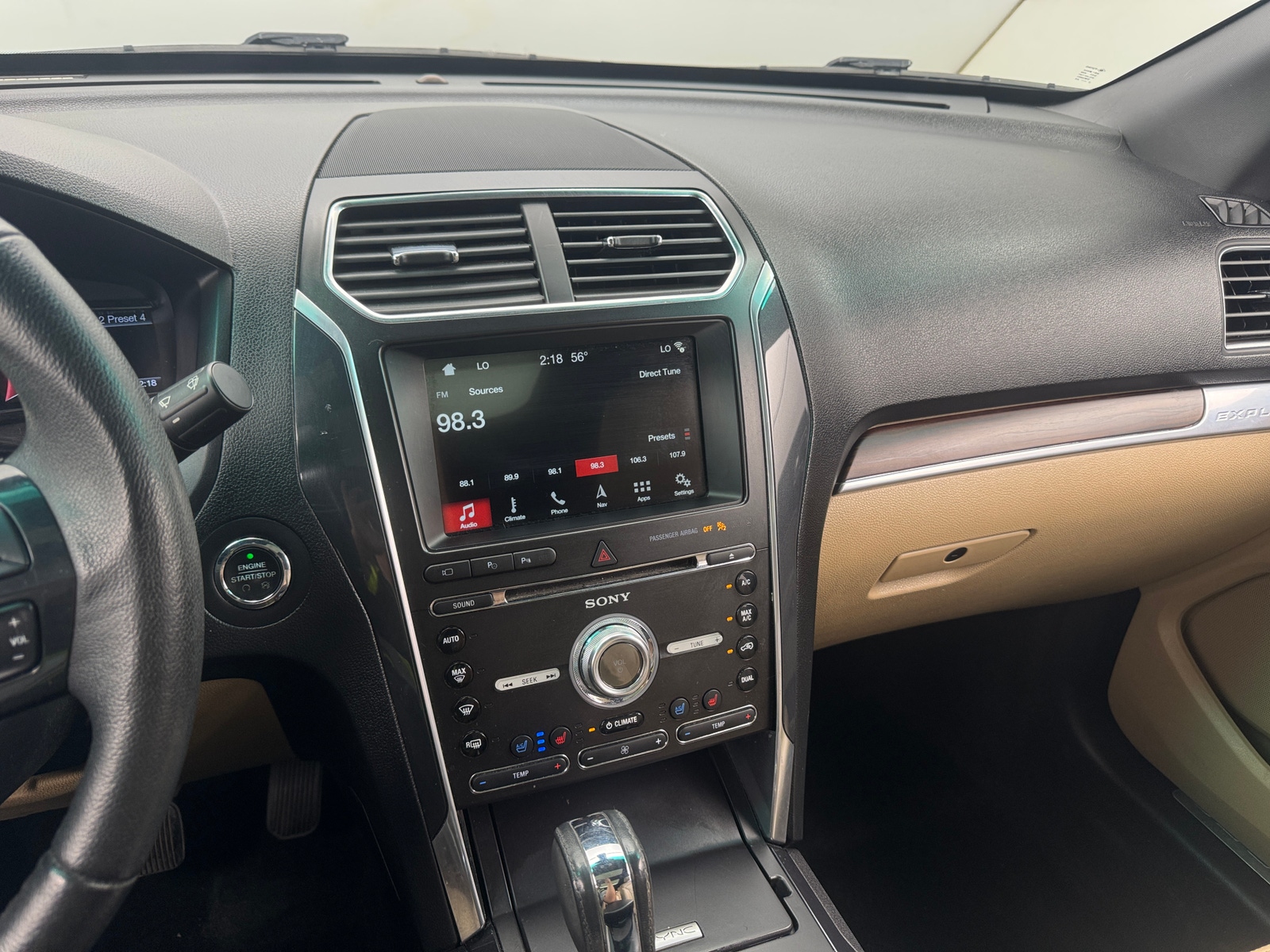 Thumbnail: 2017 Ford Explorer - 3