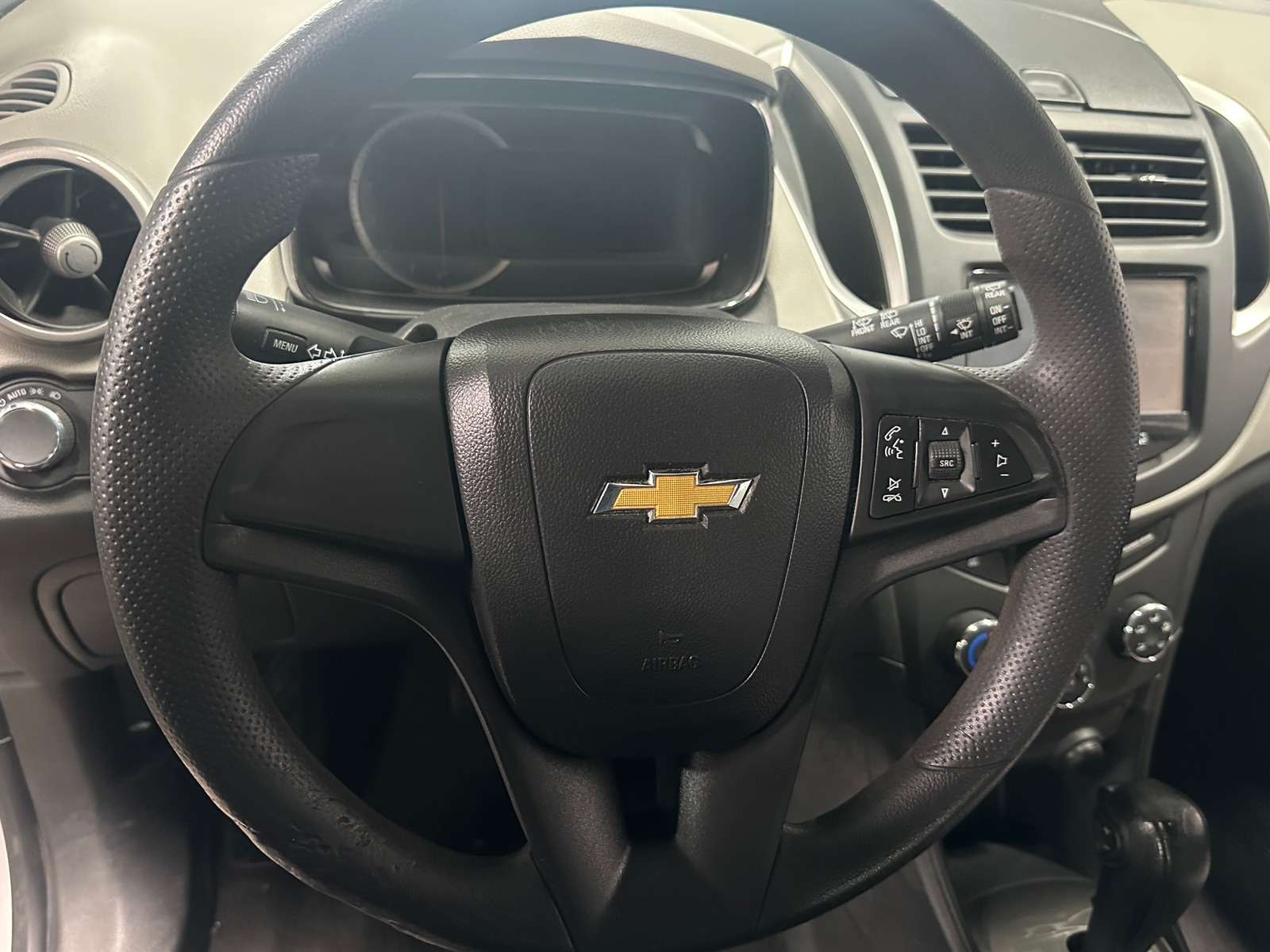 Thumbnail: 2016 Chevrolet Trax - 5