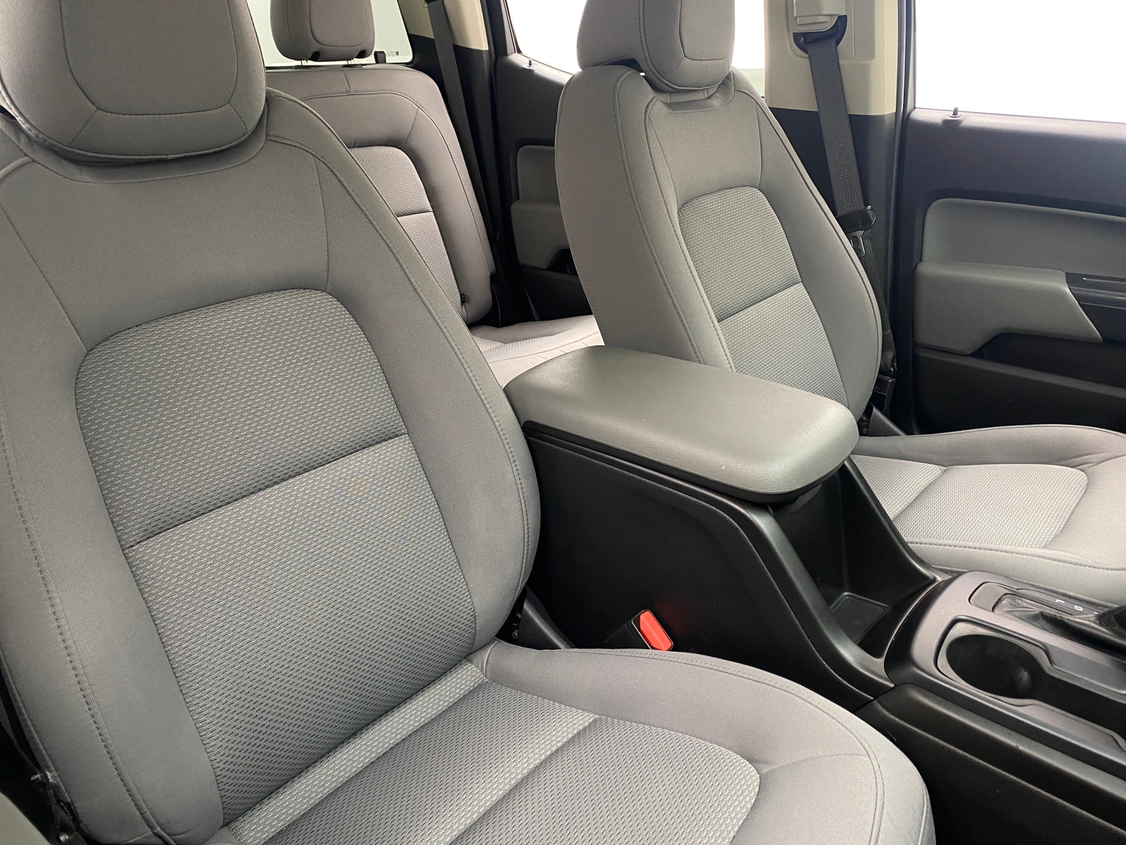 Thumbnail: 2021 Chevrolet Colorado - 2