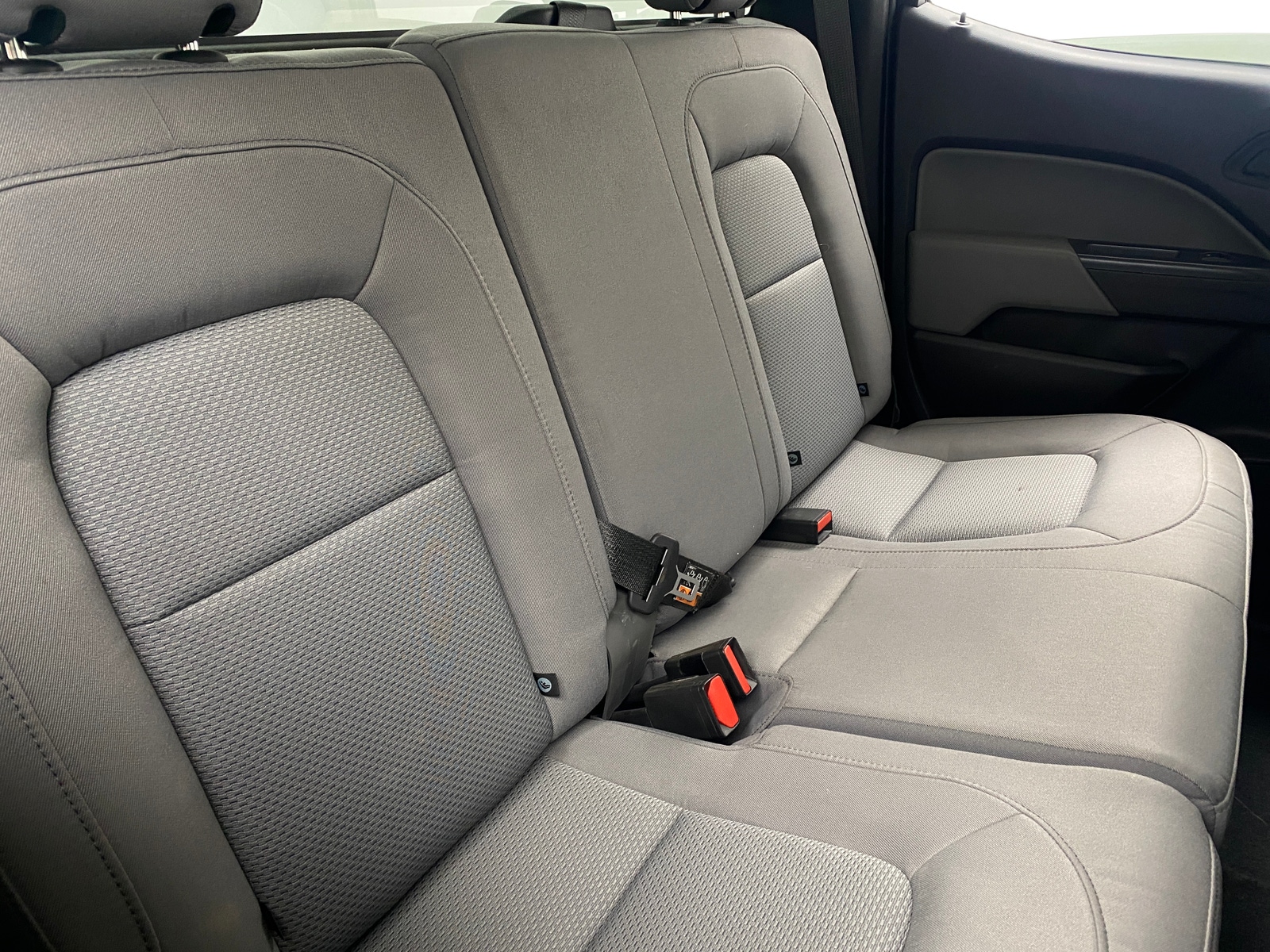 Thumbnail: 2021 Chevrolet Colorado - 6