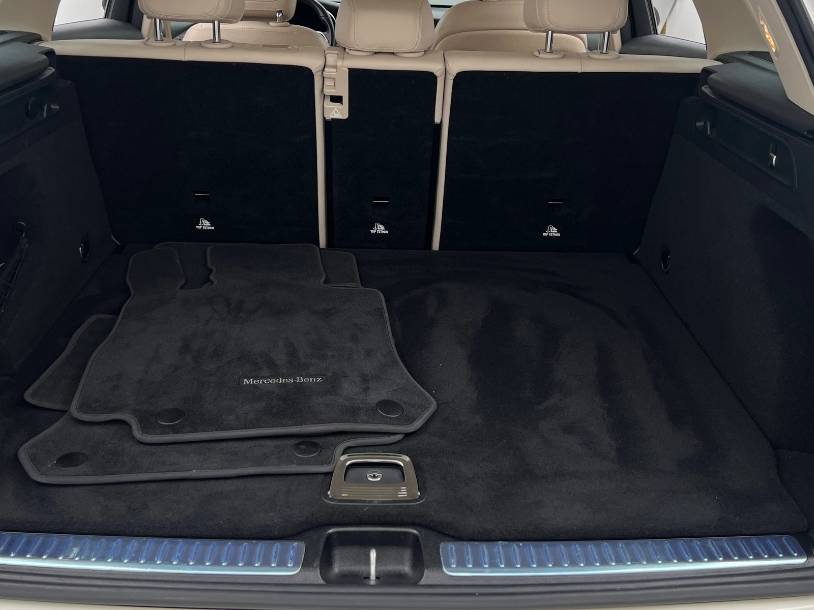 Thumbnail: 2022 Mercedes-Benz GLC - 6