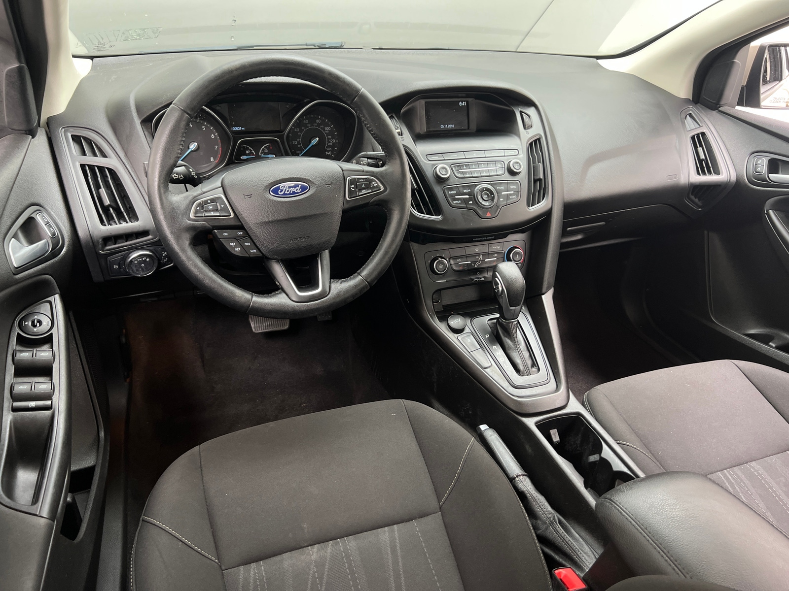 Thumbnail: 2018 Ford Focus - 3