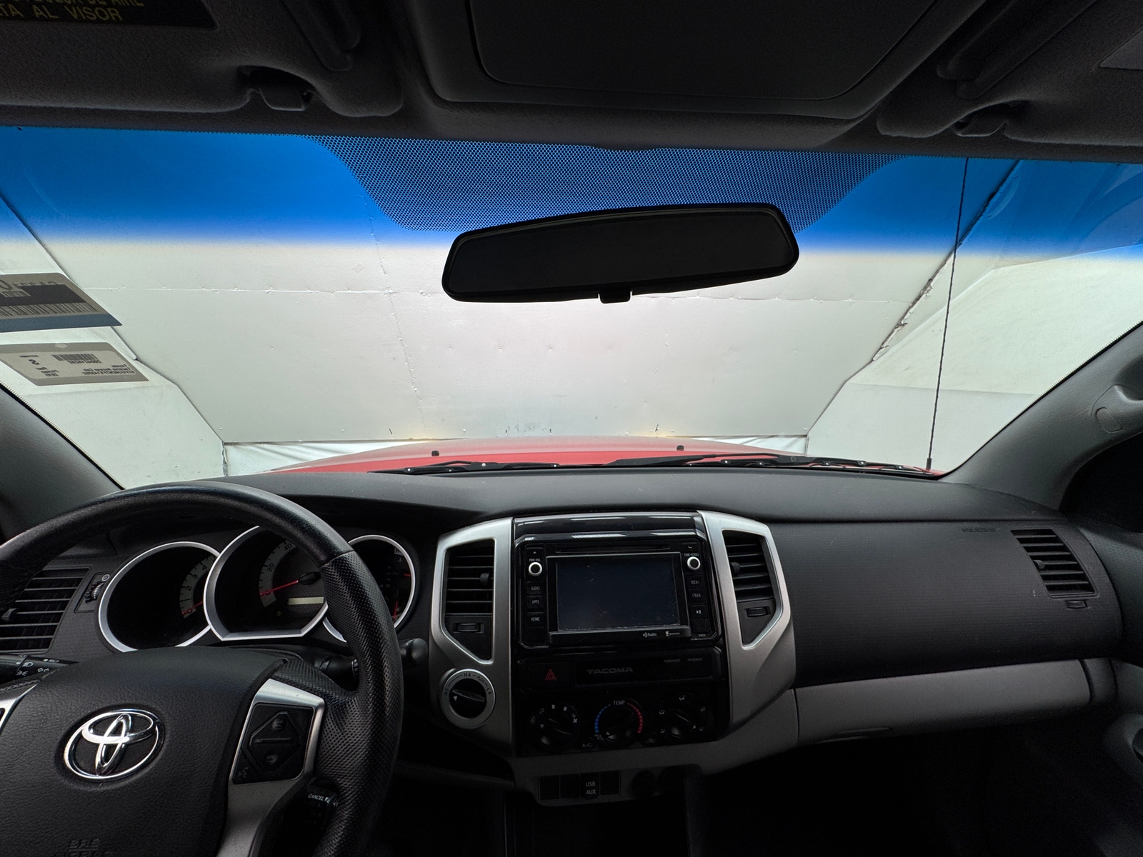 Thumbnail: 2015 Toyota Tacoma - 3