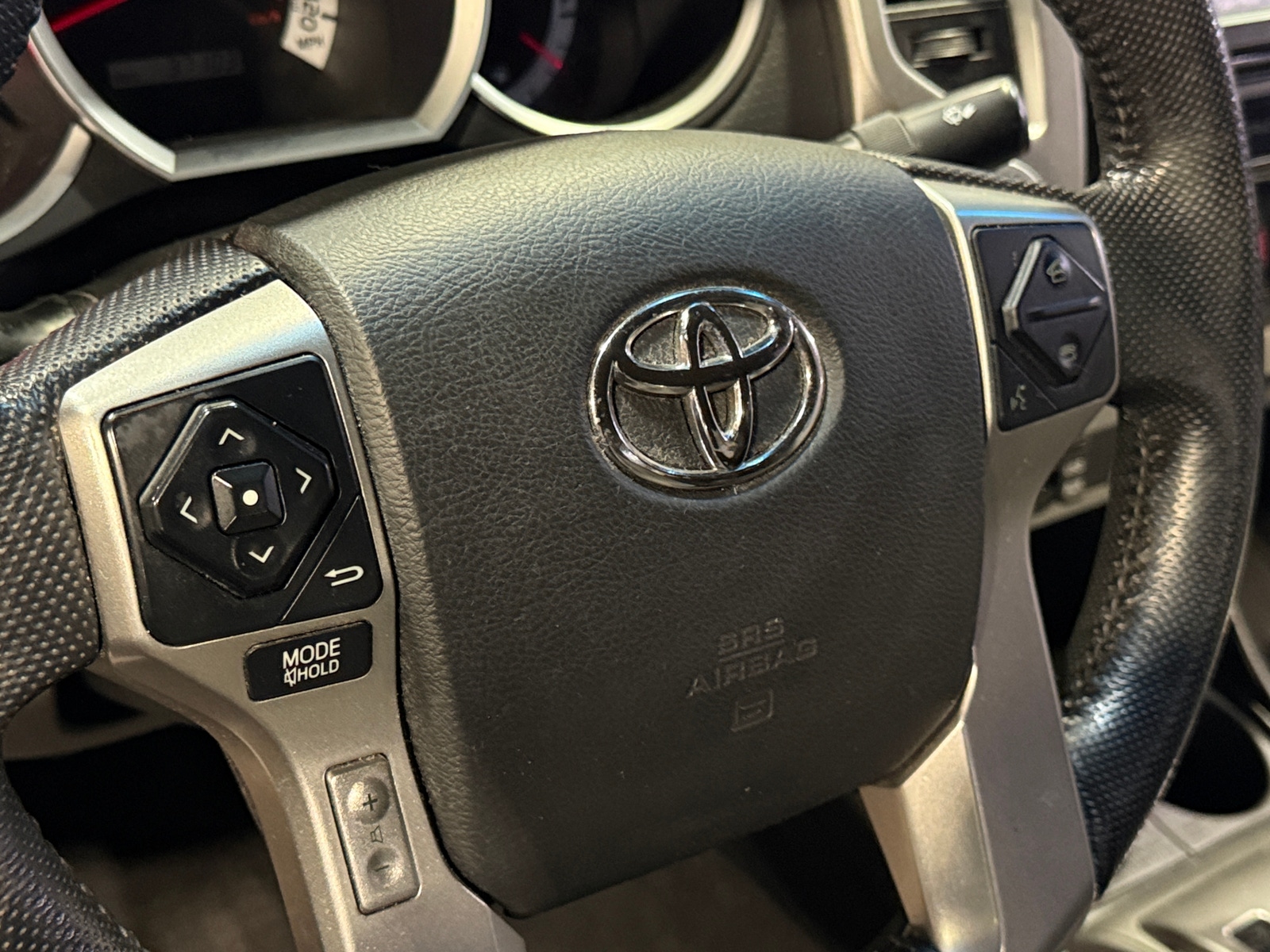 Thumbnail: 2015 Toyota Tacoma - 5