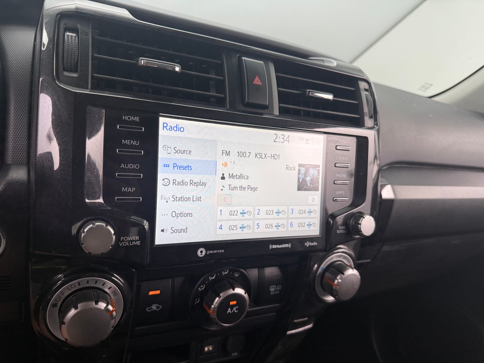 Thumbnail: 2020 Toyota 4Runner - 4