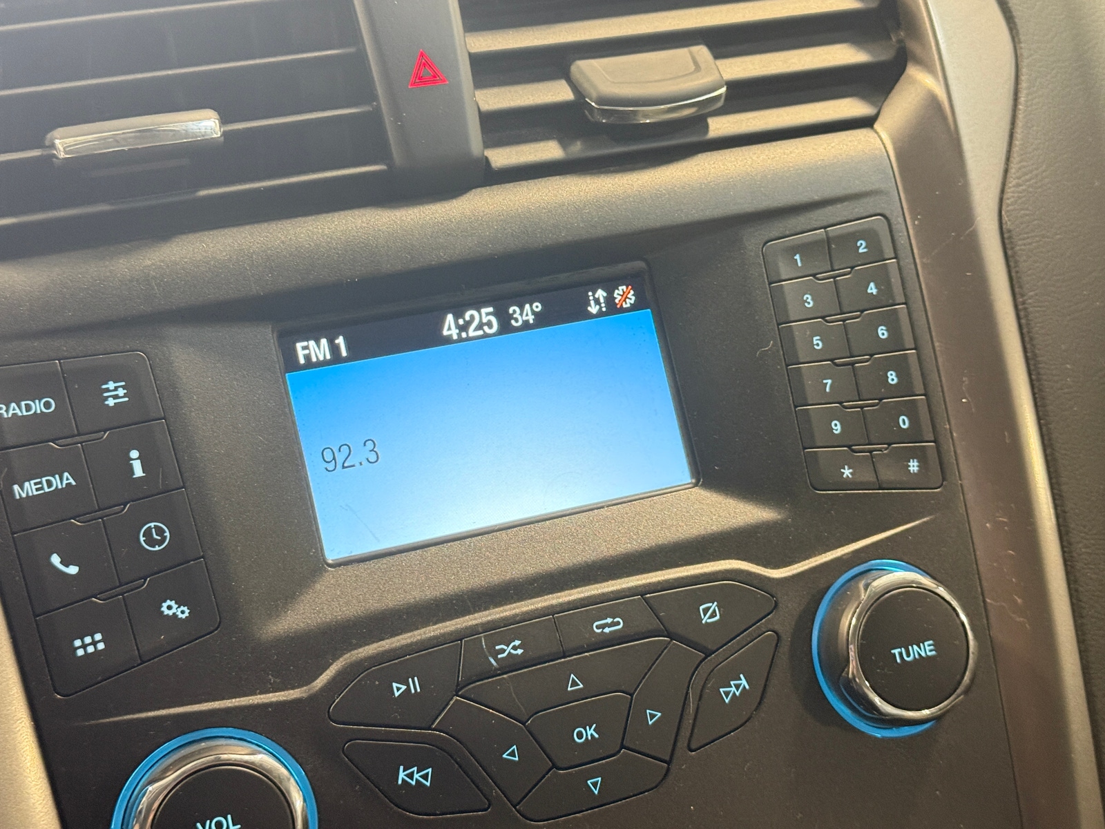 Thumbnail: 2020 Ford Fusion - 4