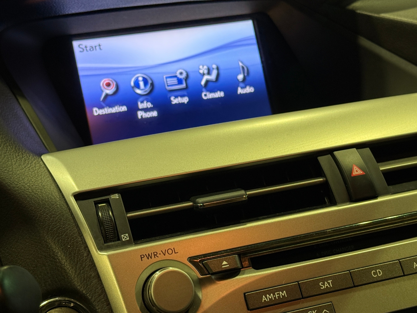 Thumbnail: 2011 Lexus RX - 4