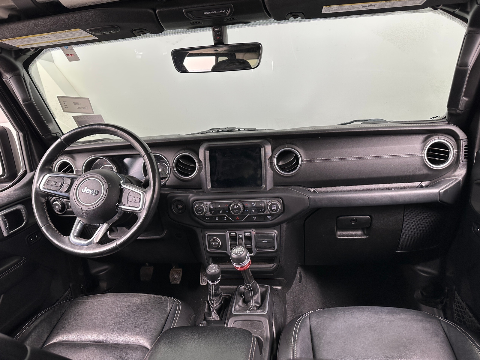 Thumbnail: 2018 Jeep Wrangler - 3