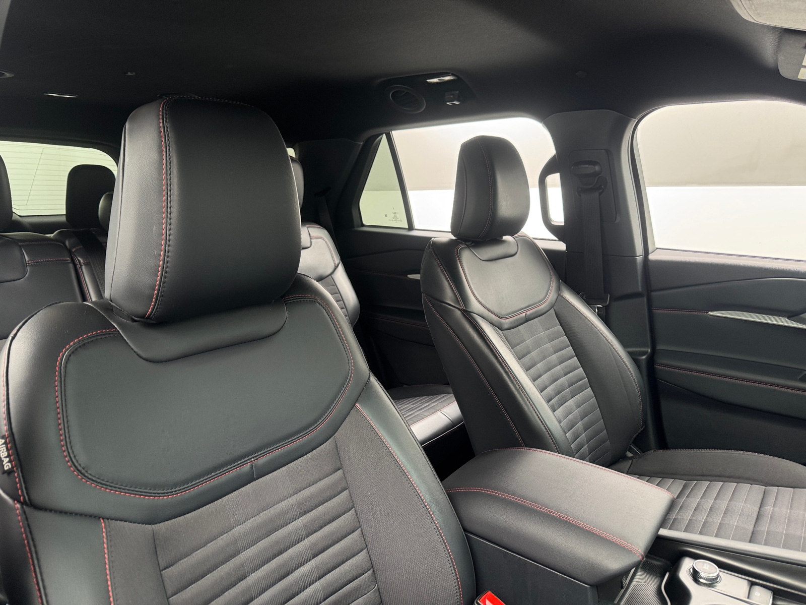 Thumbnail: 2025 Ford Explorer - 2