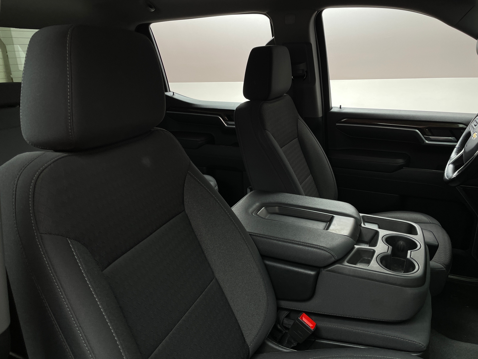 Thumbnail: 2022 Chevrolet Silverado 1500 - 2