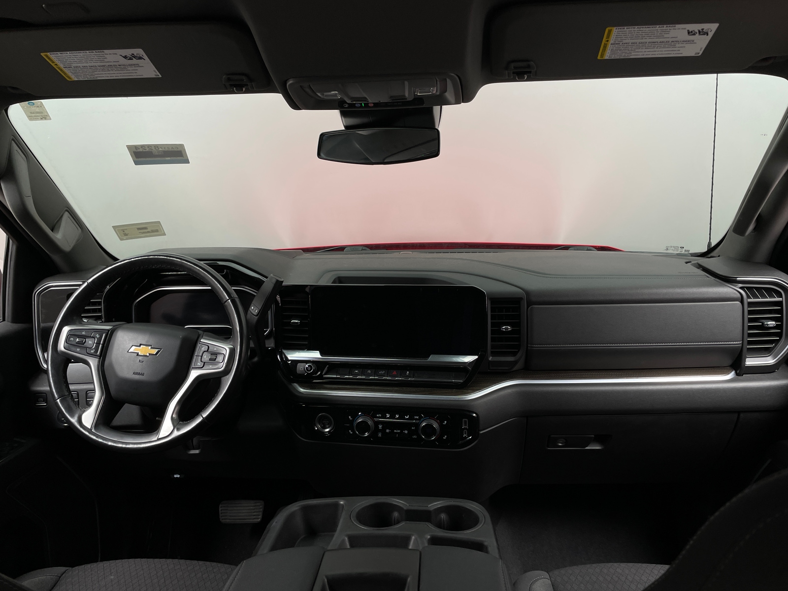 Thumbnail: 2022 Chevrolet Silverado 1500 - 3