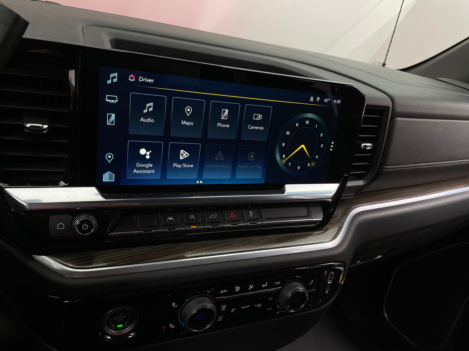 Thumbnail: 2022 Chevrolet Silverado 1500 - 4