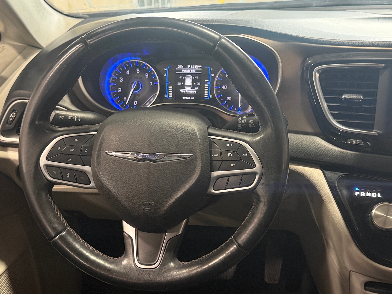 Thumbnail: 2018 Chrysler Pacifica - 4