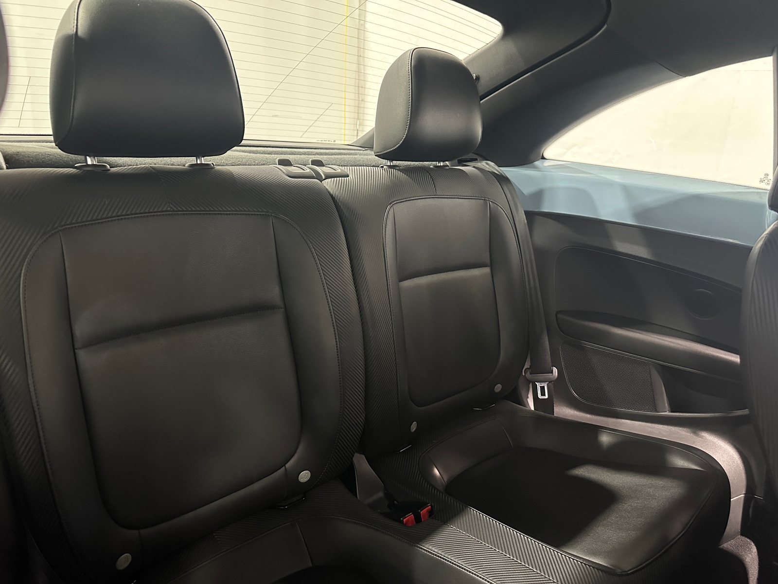 Thumbnail: 2014 Volkswagen Beetle - 5