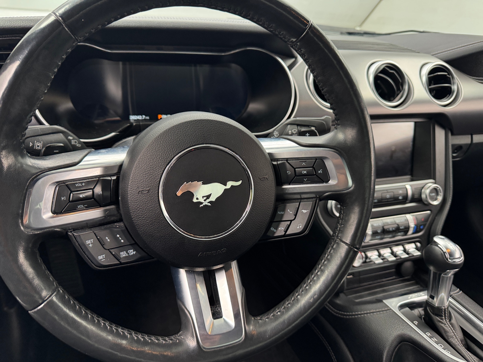 Thumbnail: 2020 Ford Mustang - 3