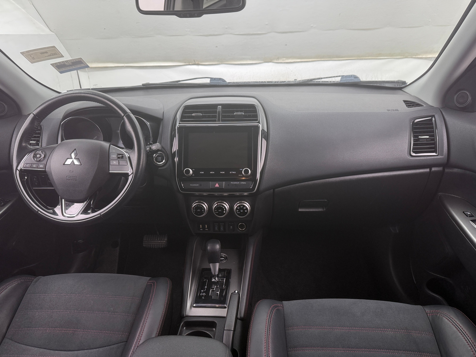 Thumbnail: 2022 Mitsubishi Outlander Sport - 3