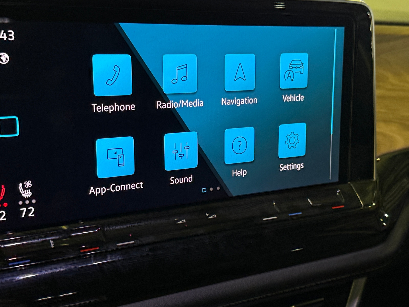 Thumbnail: 2024 Volkswagen Atlas - 4