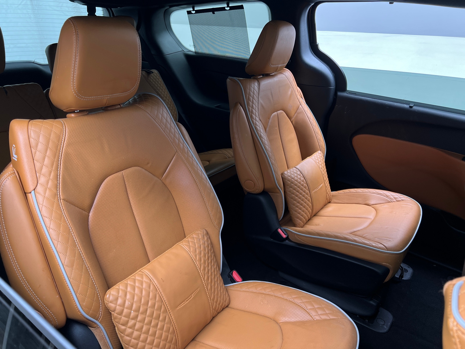 Thumbnail: 2023 Chrysler Pacifica - 5