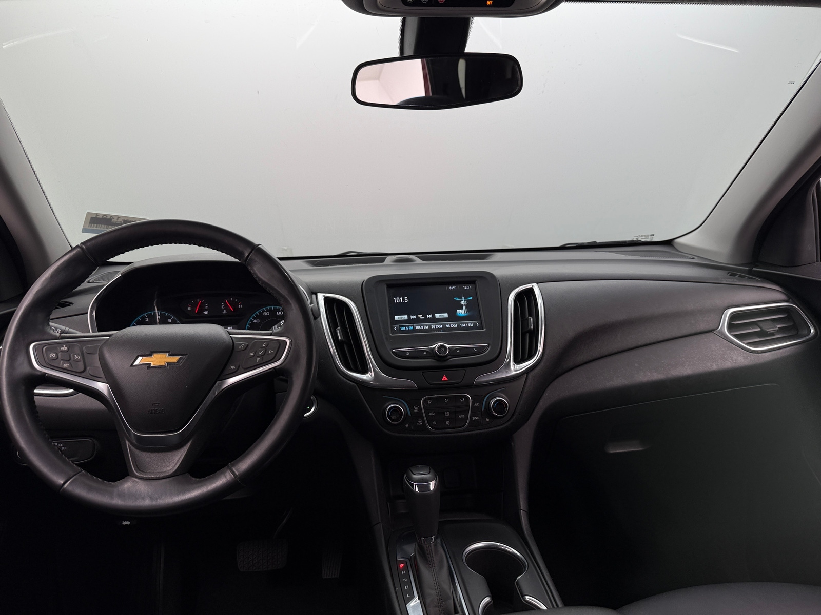 Thumbnail: 2018 Chevrolet Equinox - 3