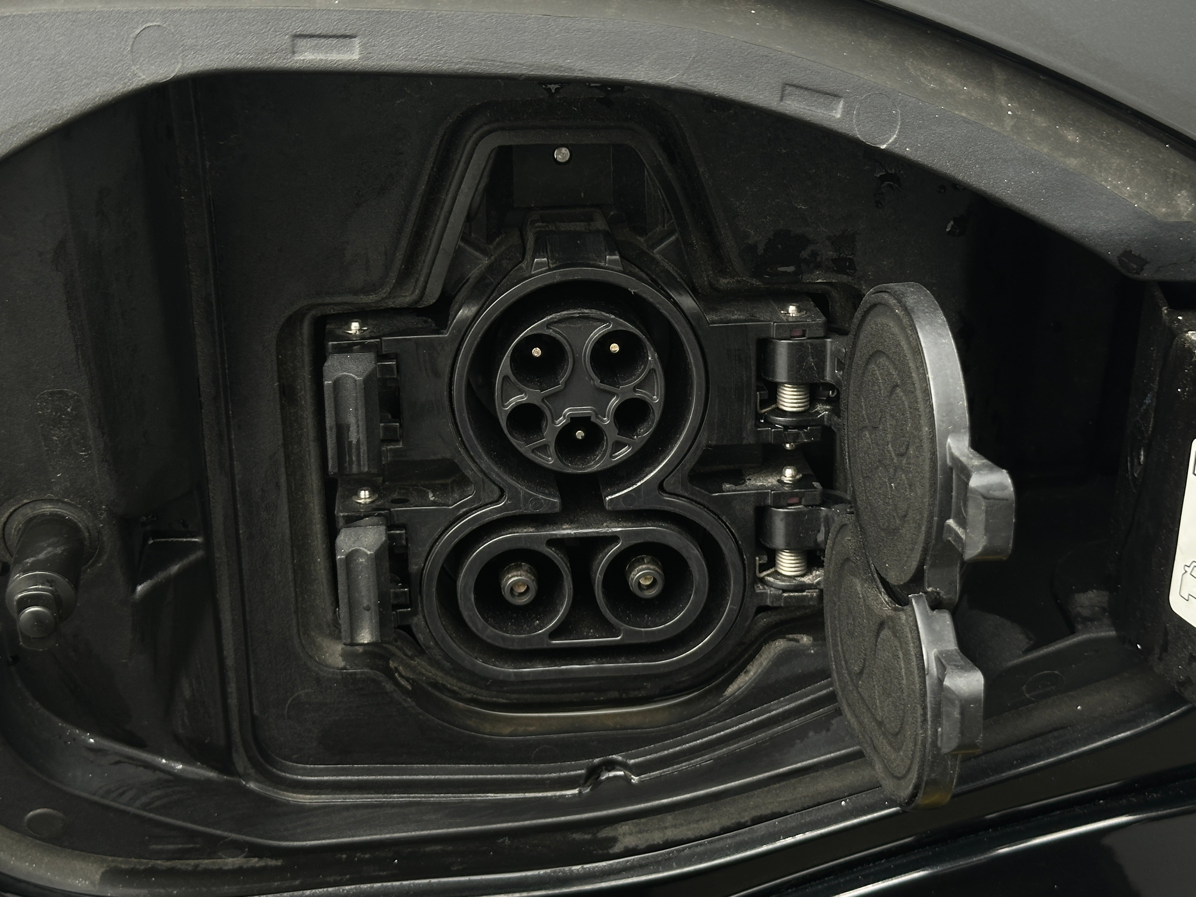 Used 2024 Nissan ARIYA Engage+ with VIN JN1DF0BB8RM737289 for sale in Oak Creek, WI