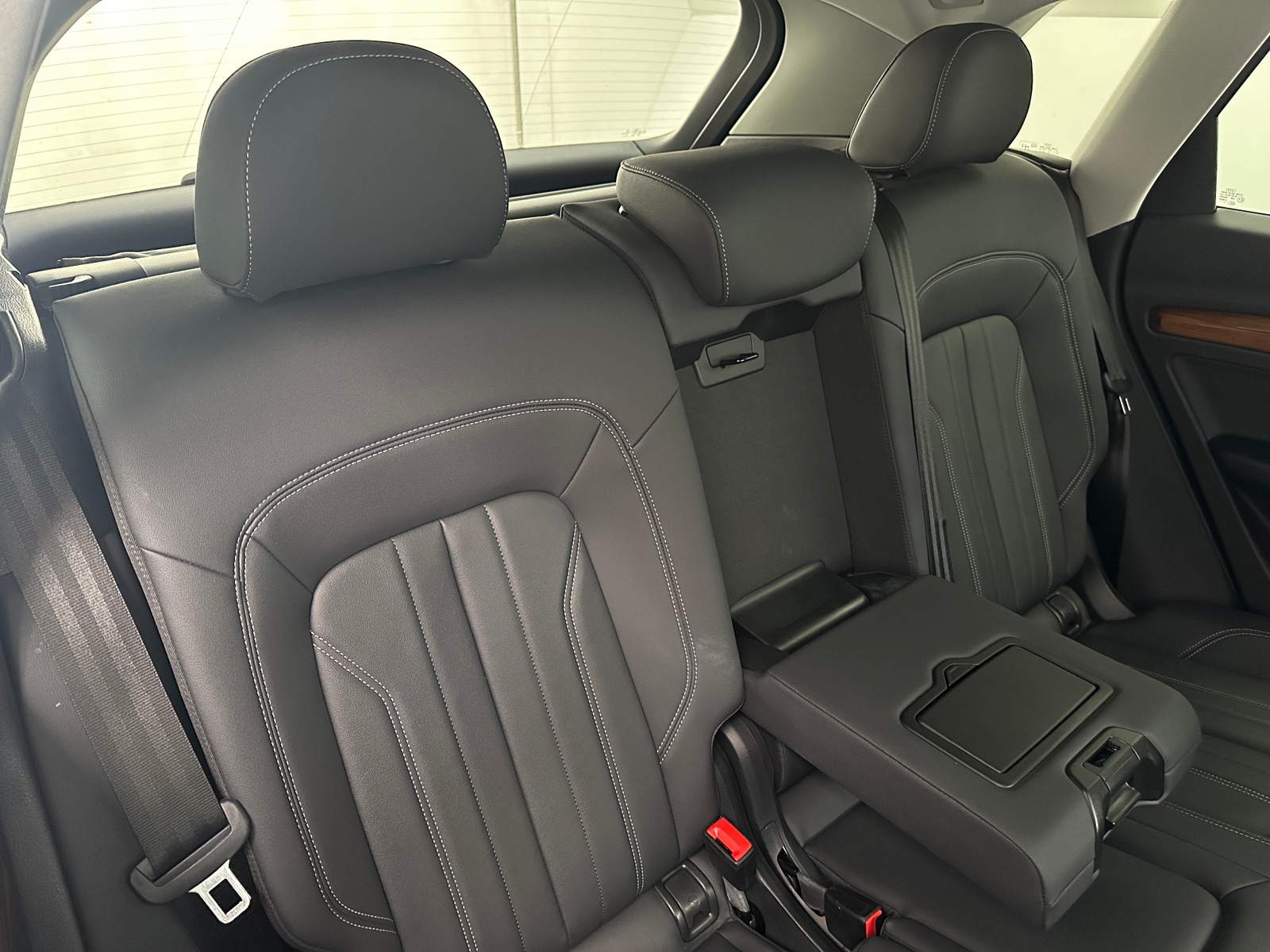 Thumbnail: 2022 Audi Q5 - 5