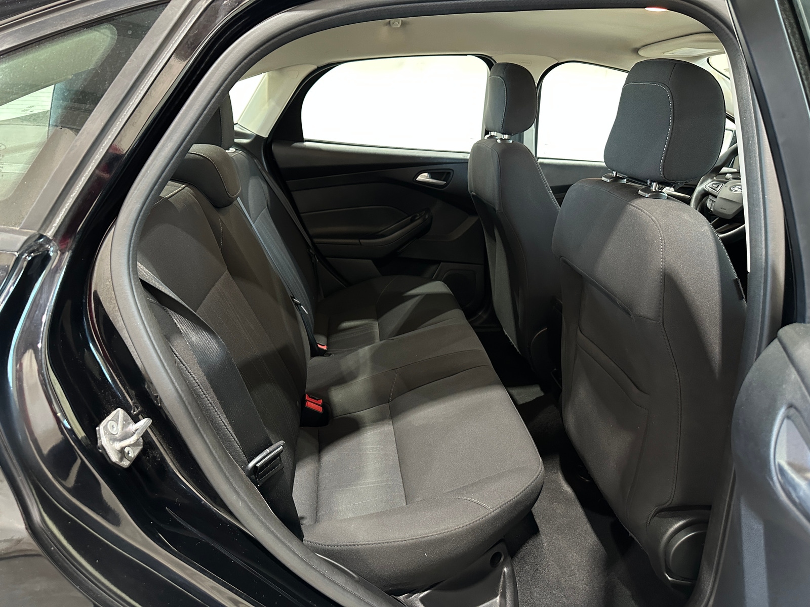 Thumbnail: 2018 Ford Focus - 6