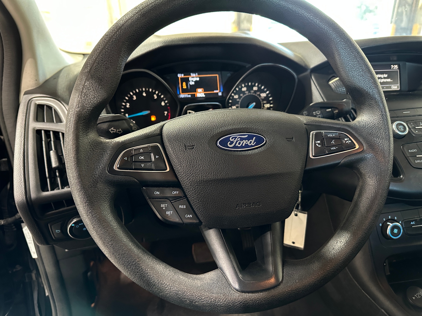 Thumbnail: 2018 Ford Focus - 5