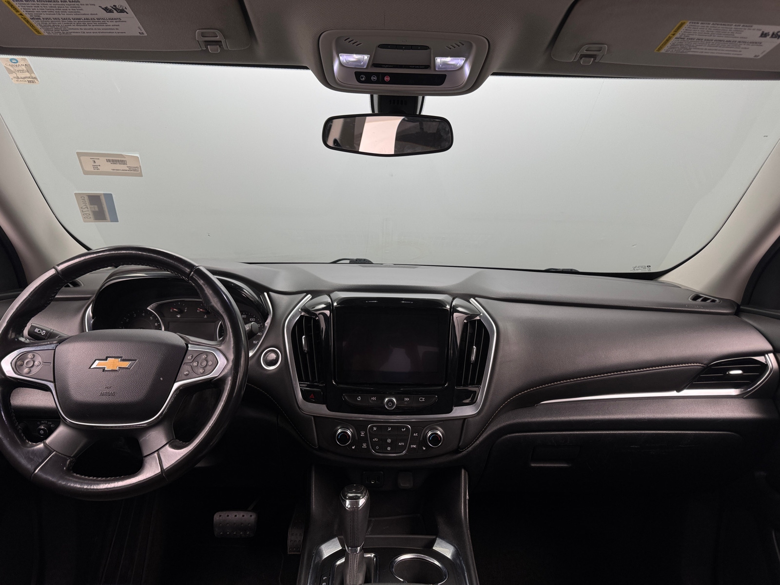 Thumbnail: 2019 Chevrolet Traverse - 3