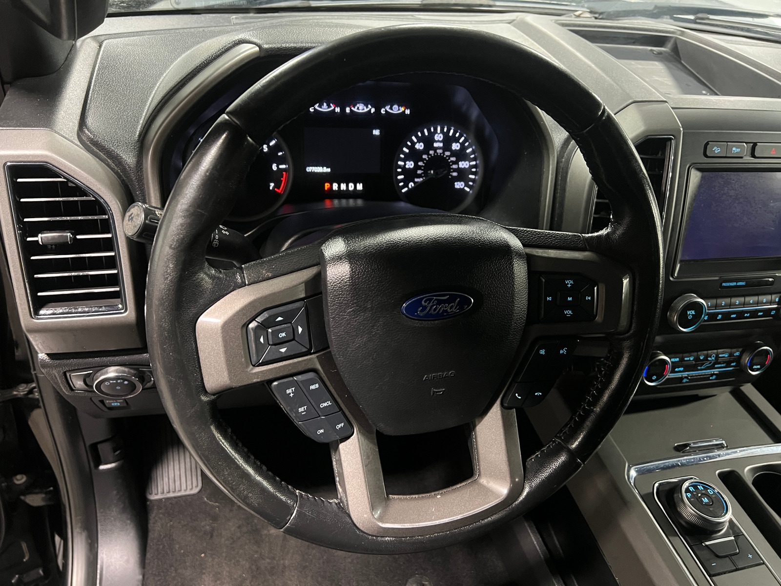 Thumbnail: 2019 Ford Expedition - 5