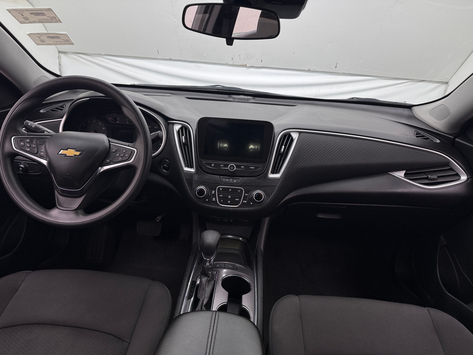 Thumbnail: 2024 Chevrolet Malibu - 3