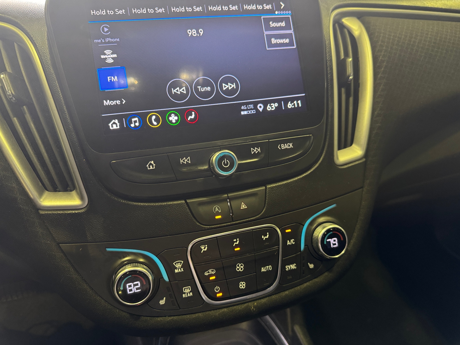 Thumbnail: 2024 Chevrolet Malibu - 4