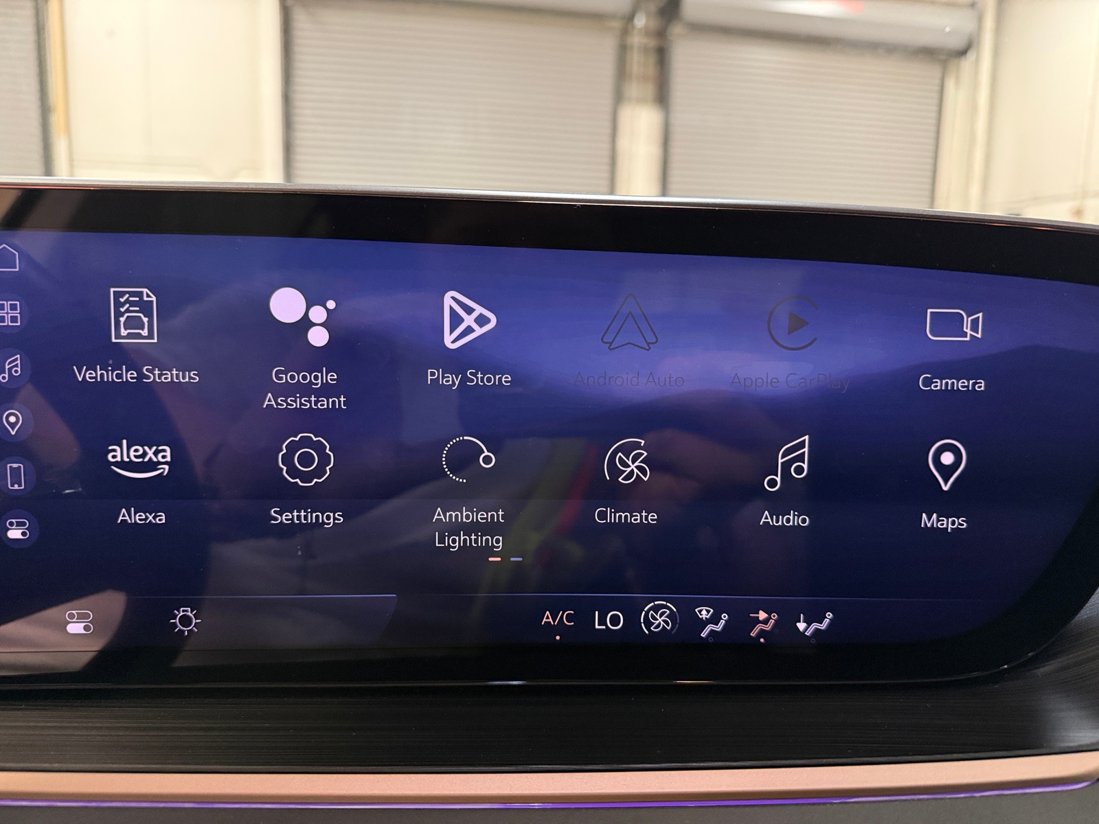 Thumbnail: 2024 Buick Envision - 3