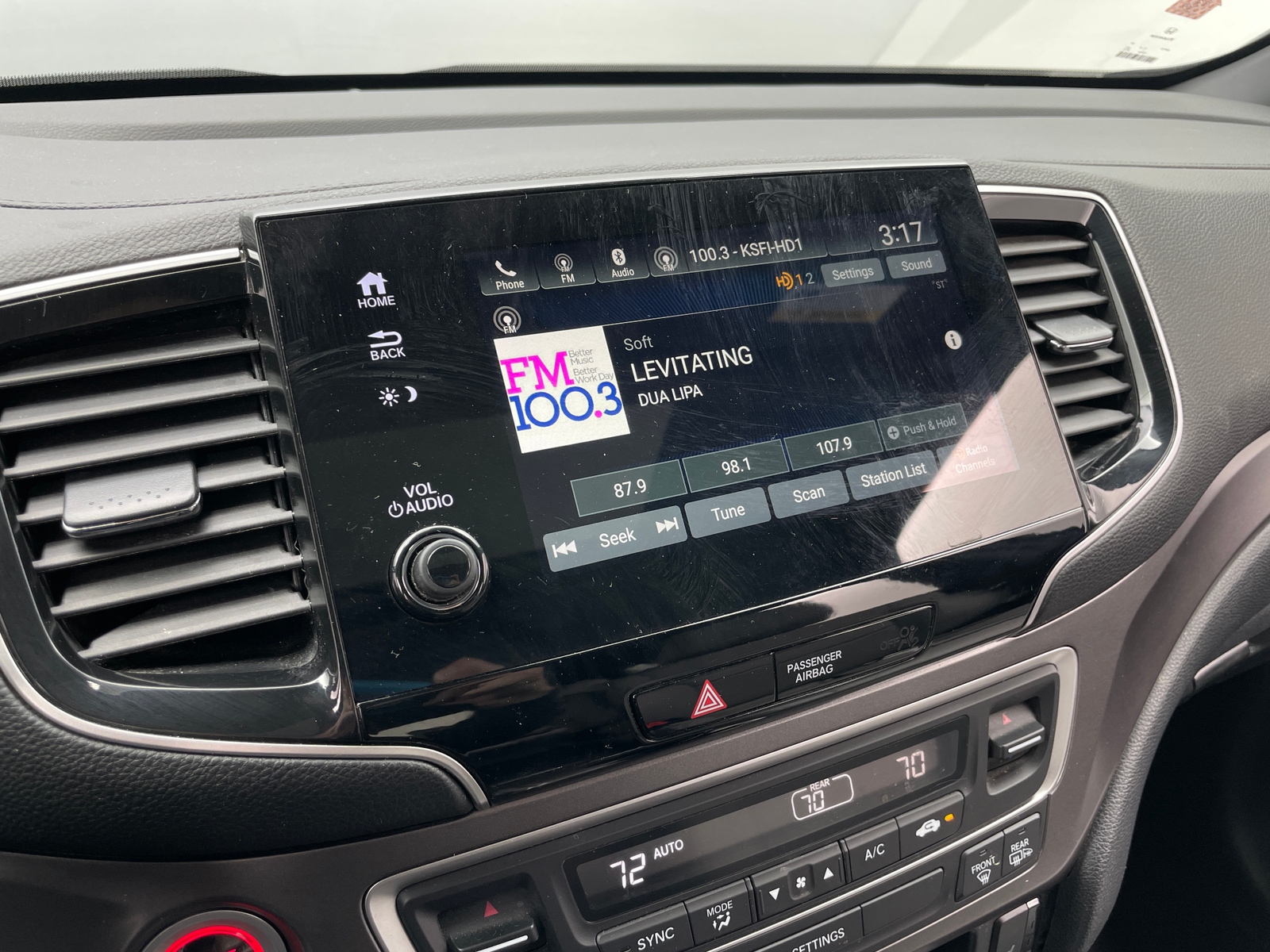 Thumbnail: 2021 Honda Passport - 3