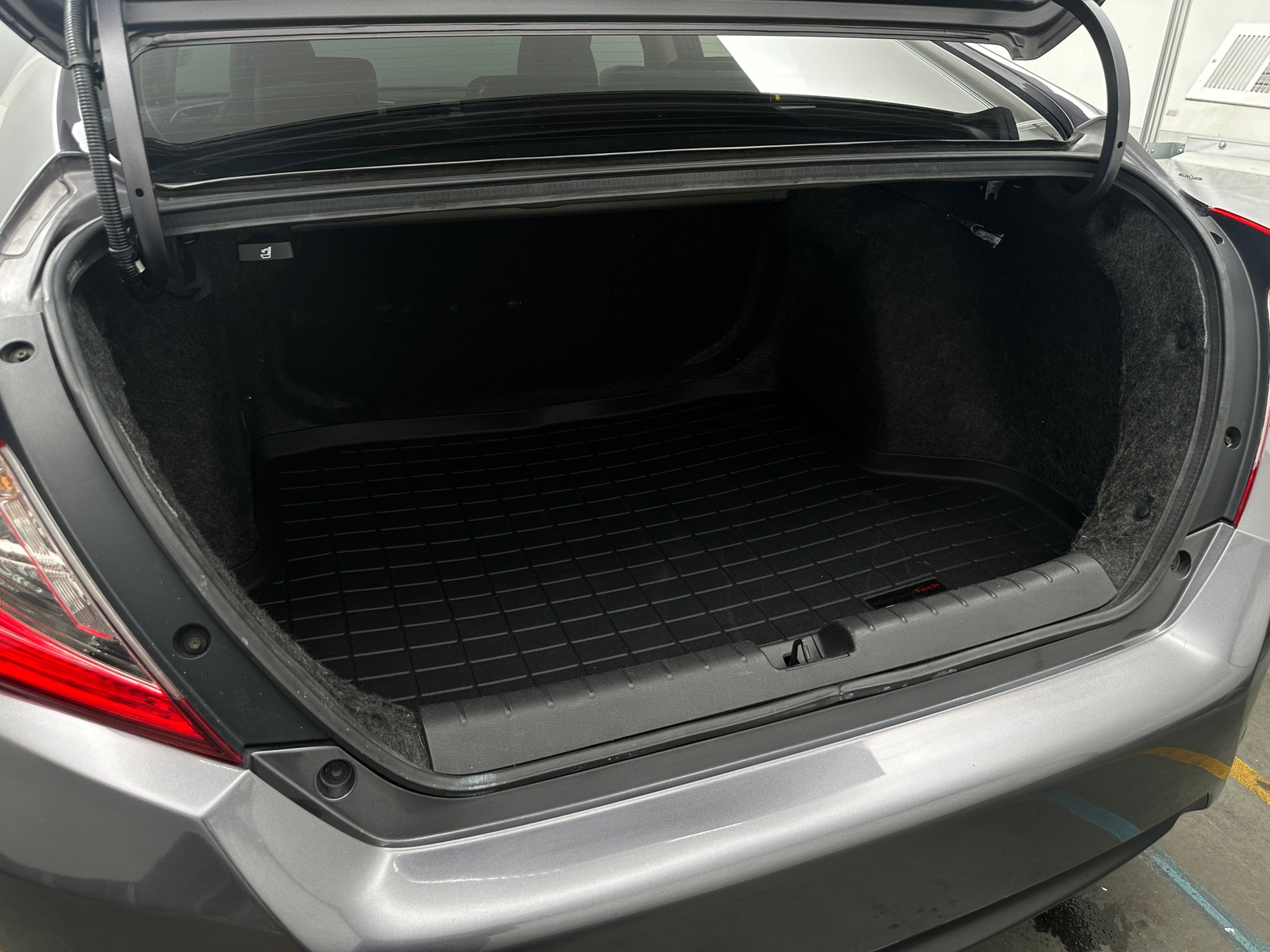 Thumbnail: 2016 Honda Civic - 6